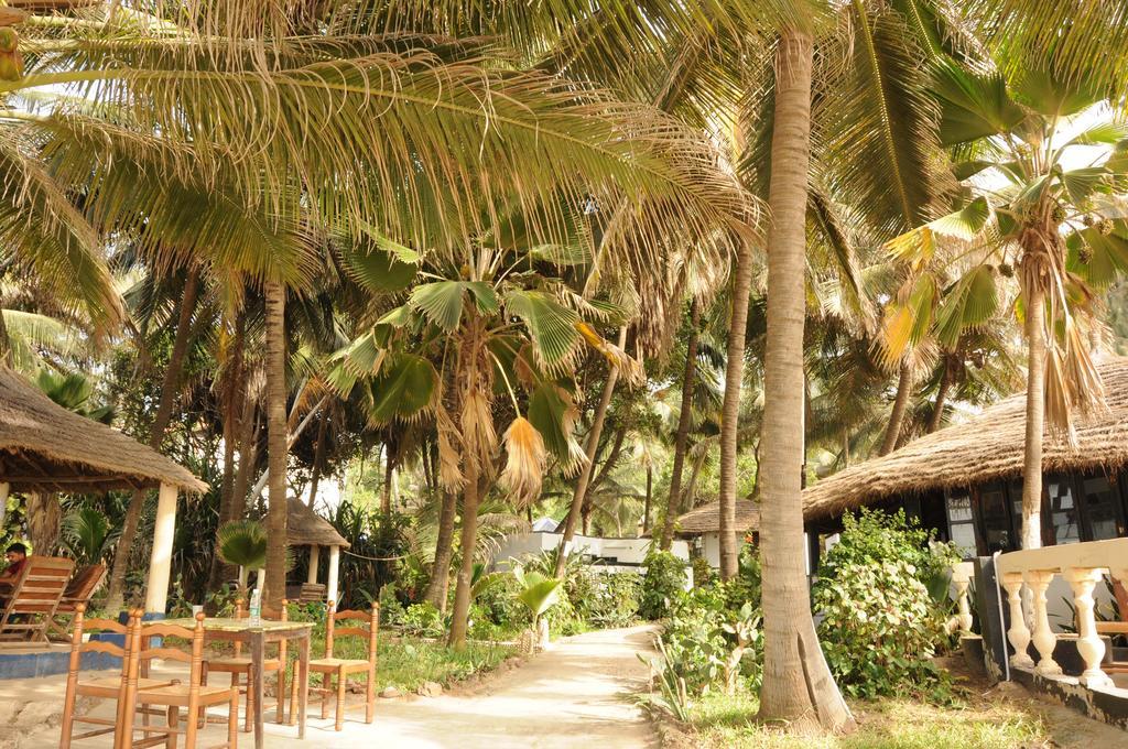Leybato Beach Hotel Fajara Exterior photo